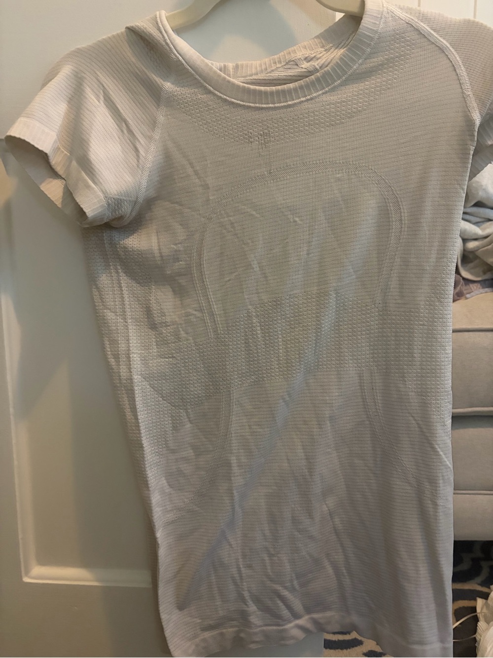Lululemon Women’s Off White Short-Sleeve Swiftly Shirt